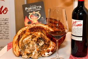 Sua maestà la Porchetta di Monte San Savino, che si sposa perfettamente col nostro Vino Nobile di Montepulciano Riserva 2013 Buracchi Ultimo